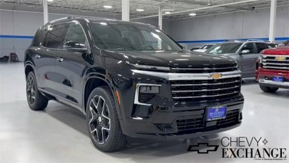 New 2025 Chevrolet Traverse High Country w/ LPO, Floor Liner Package