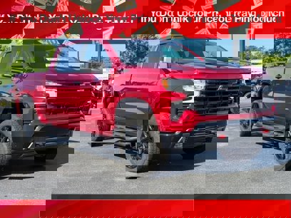 New 2025 Chevrolet Silverado 1500 LT Trail Boss w/ Convenience Package II