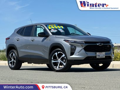Used 2025 Chevrolet Trax RS w/ Driver Confidence Package