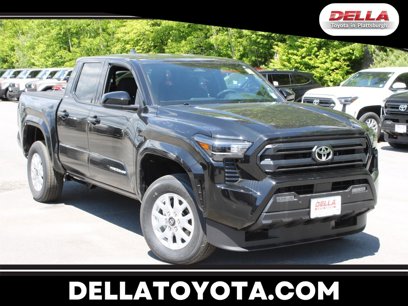New 2025 Toyota Tacoma SR5