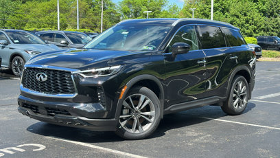 New 2025 INFINITI QX60 Luxe