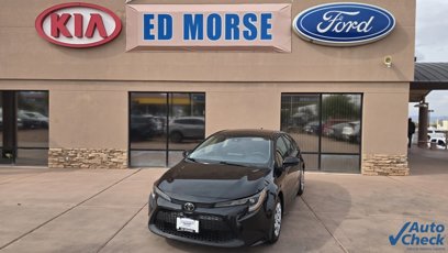 Used 2022 Toyota Corolla LE