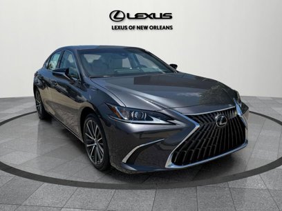New 2025 Lexus ES 300h w/ Premium Package
