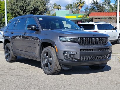 New 2025 Jeep Grand Cherokee L Limited w/ Black Appearance Package