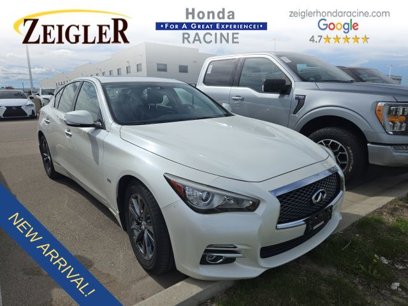 Used 2017 INFINITI Q50 Signature Edition w/ All Weather Package (L93)