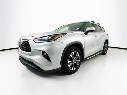 Used 2021 Toyota Highlander XLE
