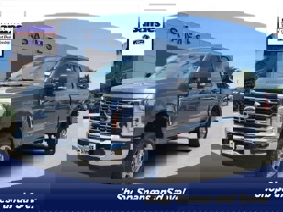 New 2025 Ford F350 XLT w/ 360-Degree Camera Package
