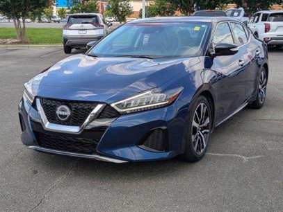 Used 2023 Nissan Maxima SV w/ Floor Mat Group