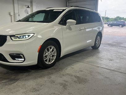 Used 2022 Chrysler Pacifica Touring-L