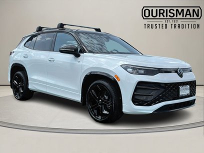 New 2025 Volkswagen Tiguan SE R-Line
