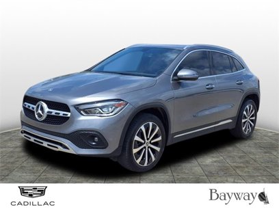 Used 2021 Mercedes-Benz GLA 250 4MATIC w/ Premium Package