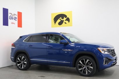 New 2025 Volkswagen Atlas Cross Sport SEL Premium R-Line