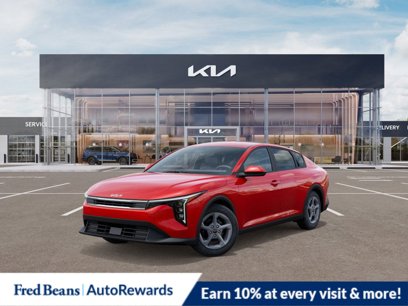New 2025 Kia K4 LXS