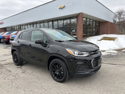 Used 2022 Chevrolet Trax LT w/ Midnight Edition