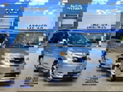 Used 2012 Toyota Sienna LE