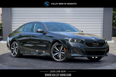 New 2026 BMW 530i xDrive w/ M Sport Package
