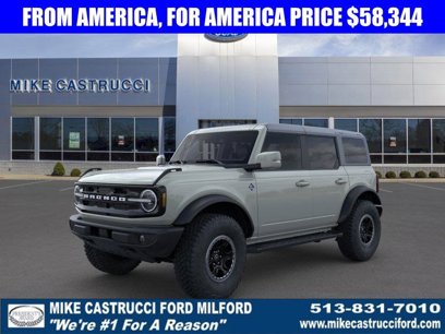 New 2024 Ford Bronco Outer Banks w/ Sasquatch Package