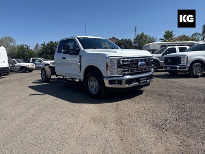 New 2025 Ford F350 XL w/ XL Chrome Package