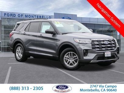Used 2025 Ford Explorer Active w/ Active Comfort Package