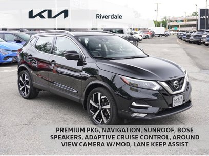 Used 2022 Nissan Rogue Sport SL w/ Premium Package