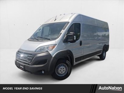New 2024 RAM ProMaster 2500 w/ Premium Convenience Group