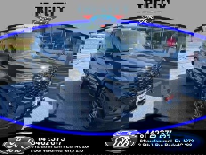 New 2025 Ford Explorer ST-Line