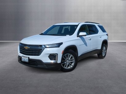 Used 2023 Chevrolet Traverse LT