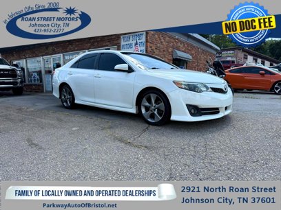 Used 2014 Toyota Camry SE