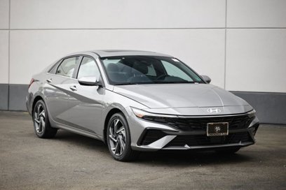 New 2025 Hyundai Elantra Limited