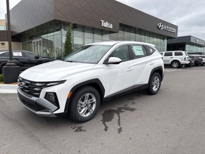New 2025 Hyundai Tucson SE