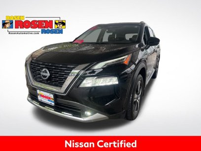 Certified 2022 Nissan Rogue Platinum w/ Head-Up Display Package
