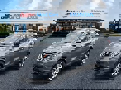 Used 2018 Nissan Rogue Sport SV