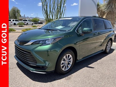 Used 2025 Toyota Sienna LE