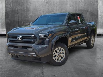New 2025 Toyota Tacoma SR5