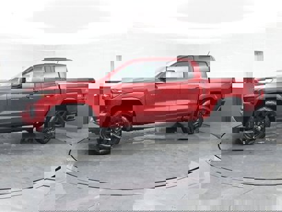 New 2025 Chevrolet Colorado Z71 w/ Z71 Convenience Package 2