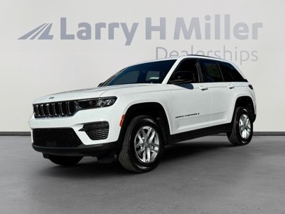 New 2025 Jeep Grand Cherokee Laredo