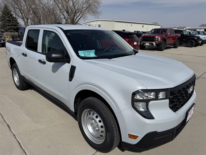 New 2025 Ford Maverick XL w/ Equipment Group 102A