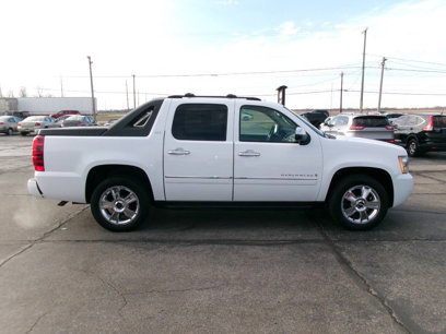 Used 2009 Chevrolet Avalanche LTZ