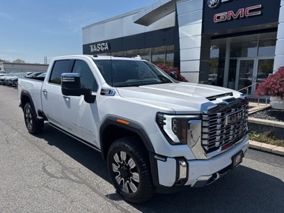 New 2025 GMC Sierra 2500 Denali w/ Denali Reserve Package