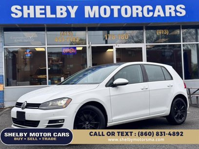 Used 2017 Volkswagen Golf SE