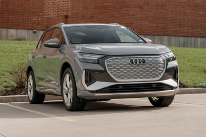 Used 2023 Audi Q4 e-tron Prestige w/ 20" Wheel Package