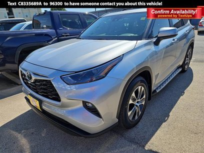 Used 2024 Toyota Highlander XLE