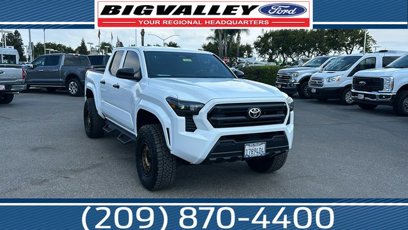 Used 2025 Toyota Tacoma SR