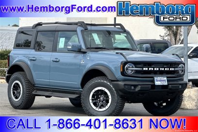 New 2024 Ford Bronco Outer Banks w/ Sasquatch Package