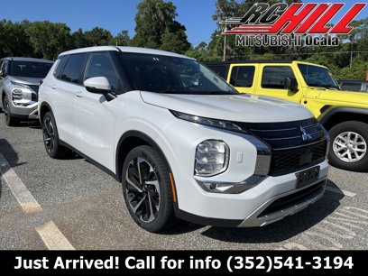 Used 2023 Mitsubishi Outlander SE