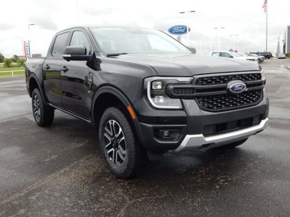New 2025 Ford Ranger Lariat w/ FX4 Off-Road Package
