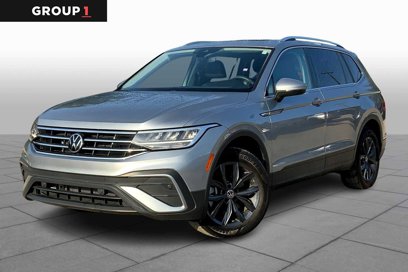 Used 2022 Volkswagen Tiguan SE