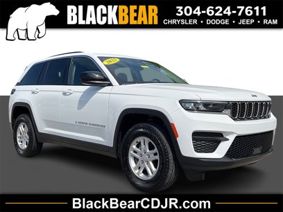 Used 2023 Jeep Grand Cherokee Laredo