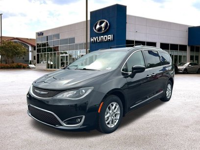 Used 2020 Chrysler Pacifica Touring-L
