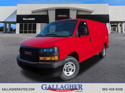 New 2025 GMC Savana 3500
